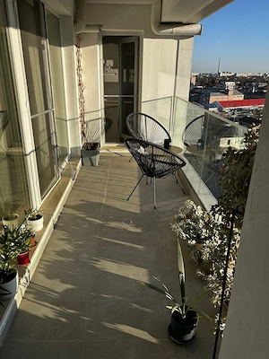 Proprietar, inchiriez apartament cu 3 camere si loc de parcare, aproape de metrou si parc - imagine 4