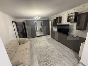 Apartament 3 camere de închiriat, 65 mp, zona Micro 11