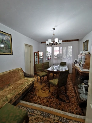 Apartament 3 camere etaj 1 - imagine 4
