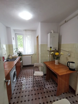 Apartament 3 camere etaj 1 - imagine 9
