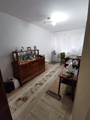 Apartament 3 camere etaj 1 - imagine 6