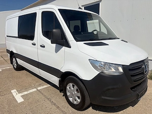 Mercedes Sprinter 8+1 an fabricatie 2022 - imagine 3