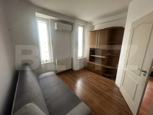 Apartament cu 3 camere, decomandat, 60 mp, zona Centrala  - imagine 8