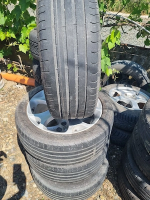 4 cauciucuri de vara 205 50 17 cu jante de aliaj 5x114.3 de mazda - imagine 4