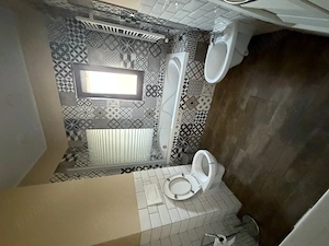 inchiriez casa in Dumbravita centru inspre padure ;  - imagine 2