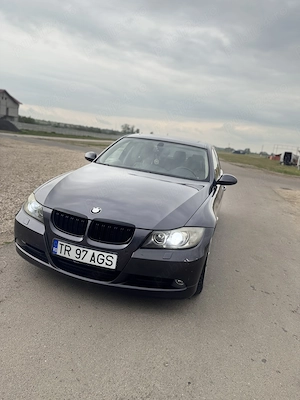 Vând BMW e90. 320d - imagine 2