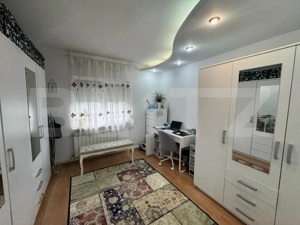 Apartament de 4 camere, decomandat, zona Sara cartier 1 Mai  - imagine 3
