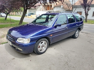Ford Escort GHIA1.6i an1998,AC,central