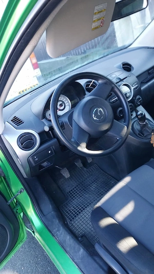 vand mazda 2 - imagine 5