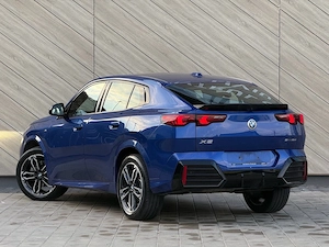 Bmw X2 2.0d M-paket - imagine 2