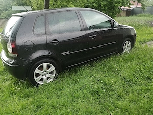 vw polo model united - imagine 2