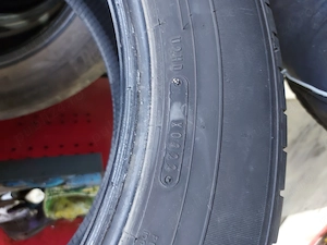 Anvelope vara Dunlop 225/60R18 - imagine 5