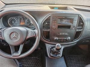 Mercedes Vito Tourer 116 cdi, model 2017 - imagine 10