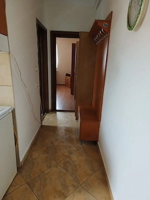 Închiriez apartament cu 2 camere  - imagine 3
