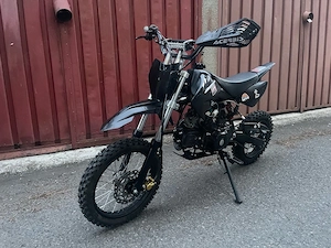 Vand motocross motocicleta de copii 125 cm3, motor in 4 timpi 4T, 7 luni vechime - imagine 2