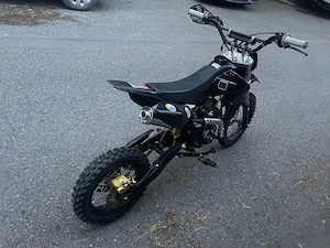 Vand motocross motocicleta de copii 125 cm3, motor in 4 timpi 4T, 7 luni vechime - imagine 4