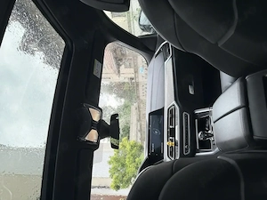 BMW X6 xDrive30d   SUV premium 2021, diesel, cu doar 46.301 km parcurși. Modelul impresionează prin  - imagine 3
