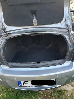 Proprietar vând Opel Astra H, 2008, 1,6 benzina, sedan - imagine 4