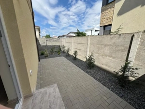 Apartament Premium Giroc | 2 Camere Decomandat | Curte Privata & Finisaje High - imagine 8