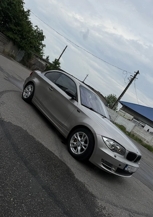 BMW seria 1 coupe e82 2.0D 2009 manual - imagine 3