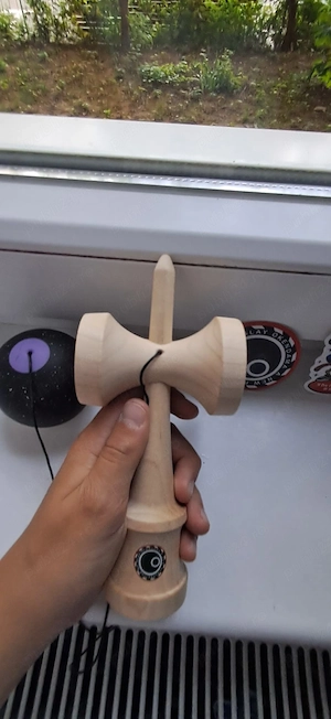 Kendama Revo-Clear nou-nouța