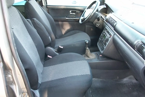 Dezmembrez OPEL MERIVA B motor 1,7 - 1,9 CDTI - imagine 6