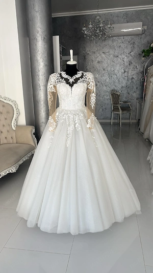 Vand rochie de mireasa  - imagine 3