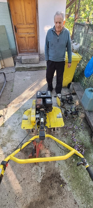 Vând motocultor stare bună și funcționabilă! - imagine 5