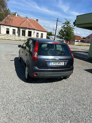 ford fiesta  - imagine 5