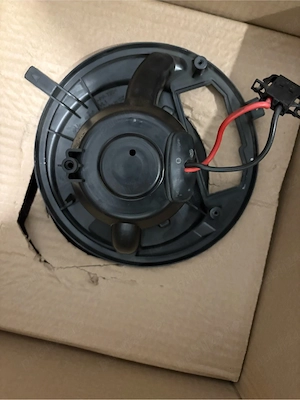 vand ventilator habitaclu skoda octavia 2 - imagine 3