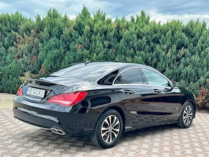 Mercedes-Benz CLA180 - imagine 8