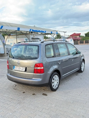 Volkswagen Touran 1.9 Diesel  - imagine 2