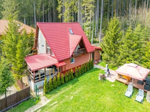 Vila cocheta în Azuga, lângă pădure, cu priveliște superbă la munți