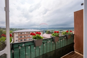 De vânzare Apartament cu 3 camere 73 mp Valea Lupului-Complex Iris - imagine 11