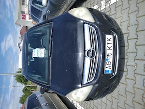 Vand opel zafira bună de funcționare proprietar acte la zi 7locuri navigație motor 1.7diesel 