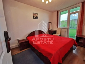 Apartament cu 2 camere , de inchiriat, decomandat, Zona Complex