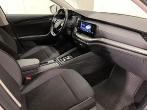 Skoda Octavia - imagine 10