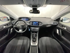 Peugeot 308 - imagine 7