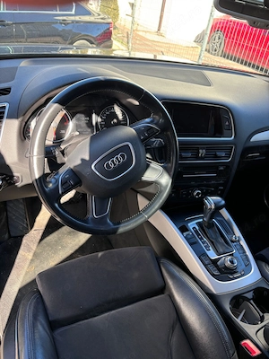 AUDI Q5 Quattro S-Tronic 190CP - imagine 3