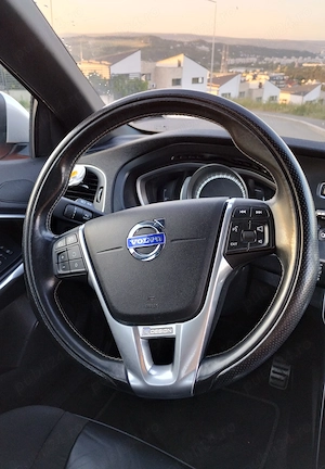 Vand Volvo V40 motor 2.0. 4 cilindri - imagine 7