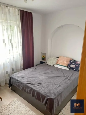 Apartament 3 camere,decomandat,ultimul etaj, zona Primaverii_Capat 1 - imagine 2