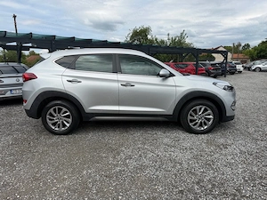 Hyundai Tucson - An 2016 - Motor 1.7 CRDI 115cp - 2WD -  Navigatie - Camera Marsarier  - imagine 17