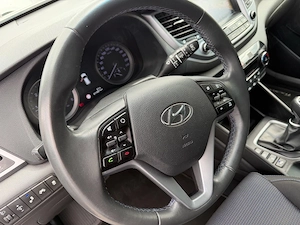 Hyundai Tucson - An 2016 - Motor 1.7 CRDI 115cp - 2WD -  Navigatie - Camera Marsarier  - imagine 11