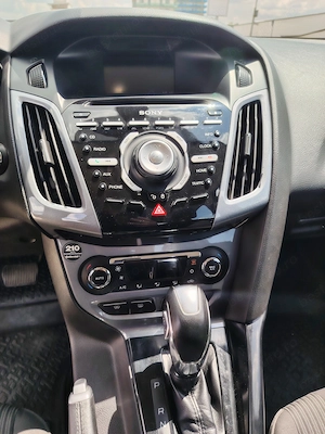 Vând Ford Focus mk 3 - imagine 10