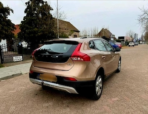 Volvo V40 Cross Country 1.6 d  automat  - imagine 2