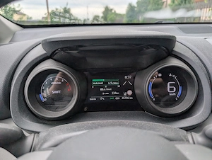 Toyota Yaris Cross 1.5 benzina - imagine 5