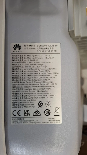 Vand invertor 10 Kw tip huawei, vand 7 optimizatoare pentru panouri fotovoltaice