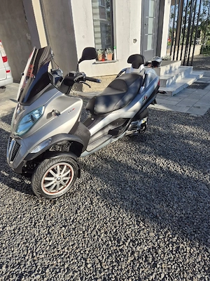 Piaggio MP3 
