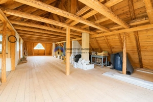 Casa Comuna Baltatesti - localitea Valea Arini , judetul Neamt - imagine 12