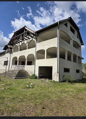 Vând casă tip conac construcție nouă